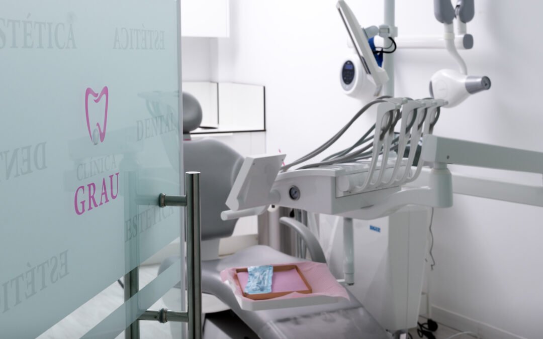 Mejor blanqueador dental en 2025: Opiniones, precios y dónde comprarlo