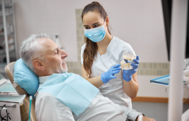 Implantes dentales vs. prótesis removibles: diferencias clave
